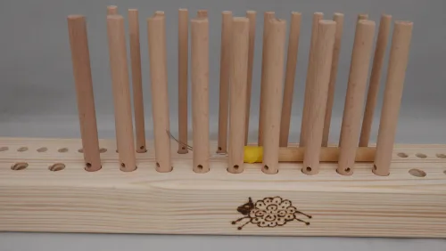 50cm with 2 rows of pegs